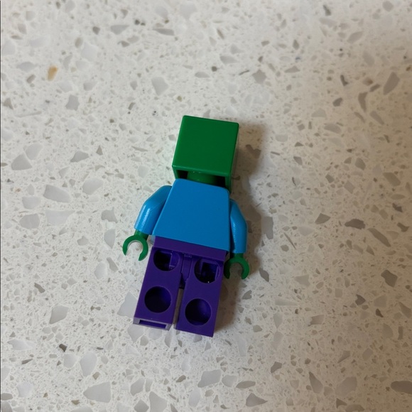 Lego Minecraft Zombie Minifigure - Picture 2 of 4